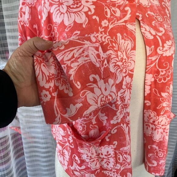 NWT Issac Mizrahi Live! Coral Floral One Button Cardigan Sweater Women’s Medium - Picture 7 of 10